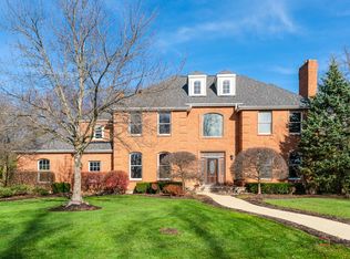 5660 Piikoi Ln, Libertyville, IL 60048