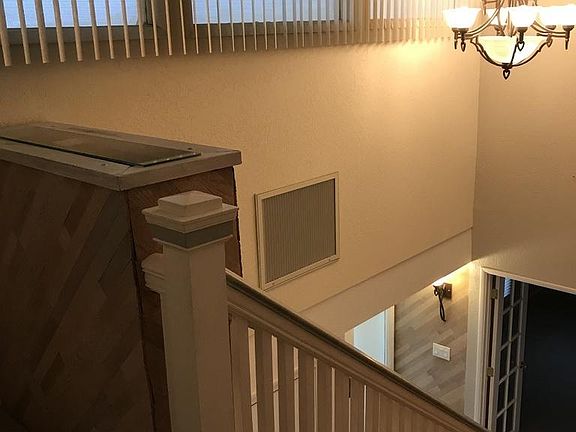 4th image of 3280 Poppy Trail Dr