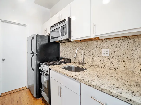 430 East 87th Street image 3 of 6