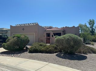 4011 Tiger Woods Dr, Las Cruces, NM 88011