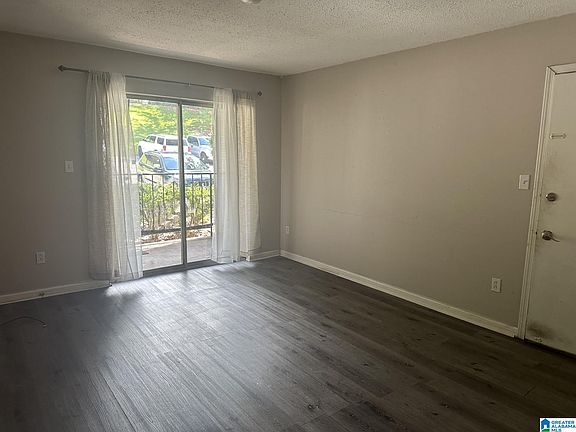 2nd image of 405 Skyview Dr APT F