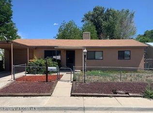 820 Maddox Ave, Aztec, NM 87410