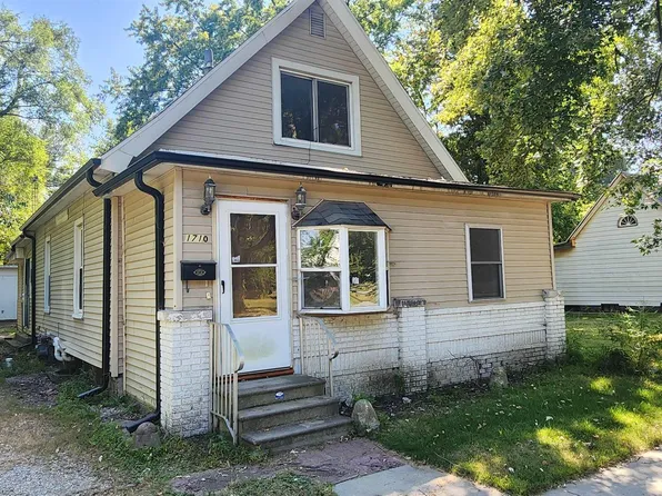 1710 E Carpenter St, Springfield, IL 62702