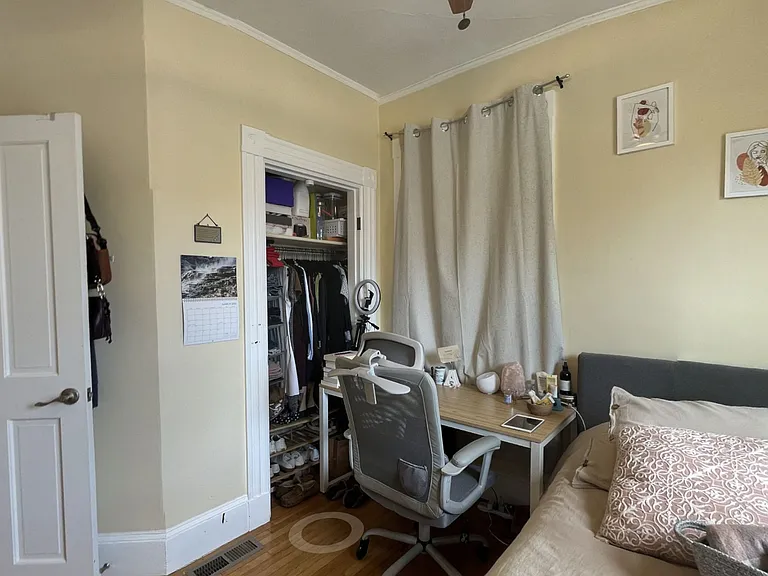 166 Elm St #2 — Photo 8