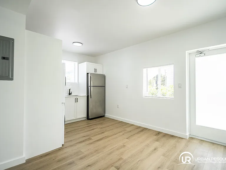 1955 NW 2nd Ct #106 — Photo 11