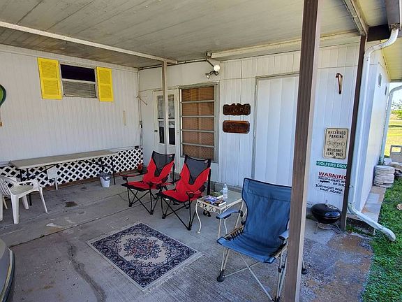 5th image of 4123 Honolulu Dr #10