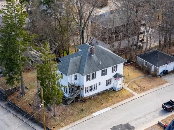 9 Prospect St, Blackstone, MA 01504