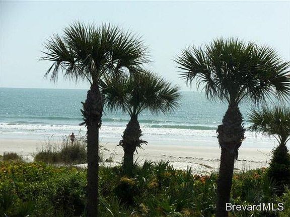 2nd image of 506 Beach Park Ln #212