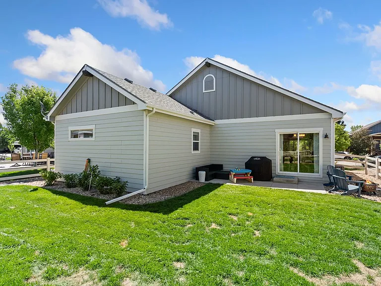 2938 Joseph Dr — Photo 21