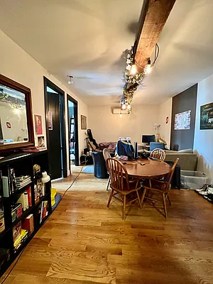 Rented by Hagstrom Management Inc | media 24