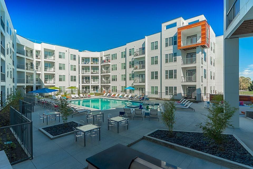 1st image of 801 Polaris Pkwy APT 208