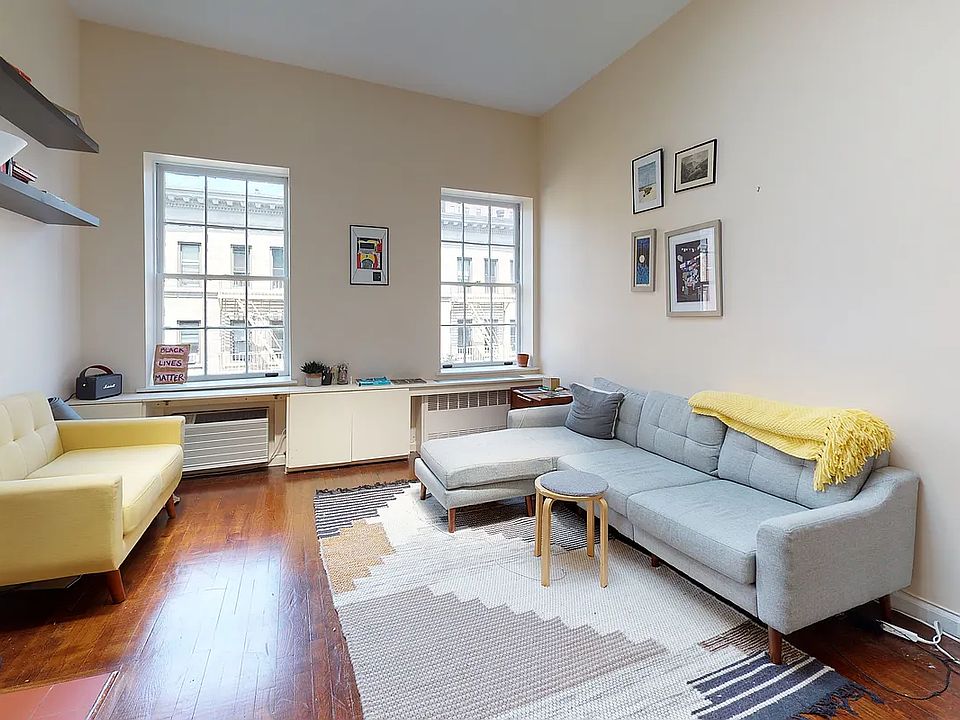 1st image of 226 W 21st St APT 4F