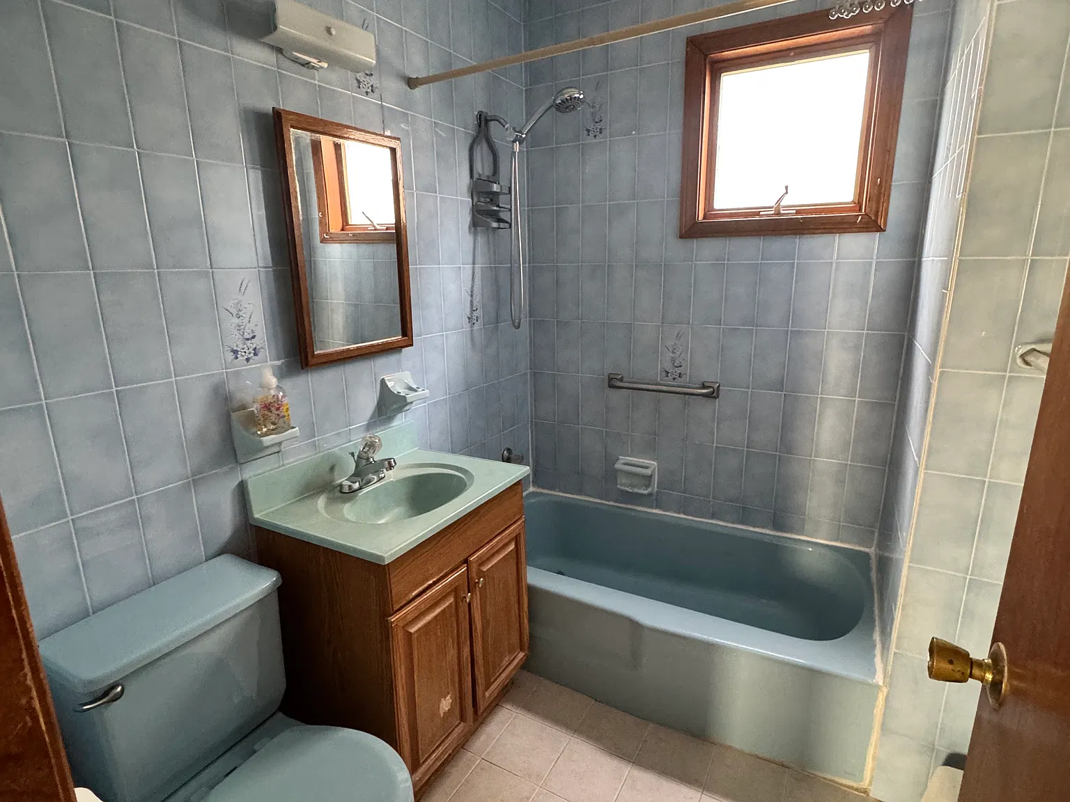 2 bed, 1200 sqft, $1,600 — Photo 2