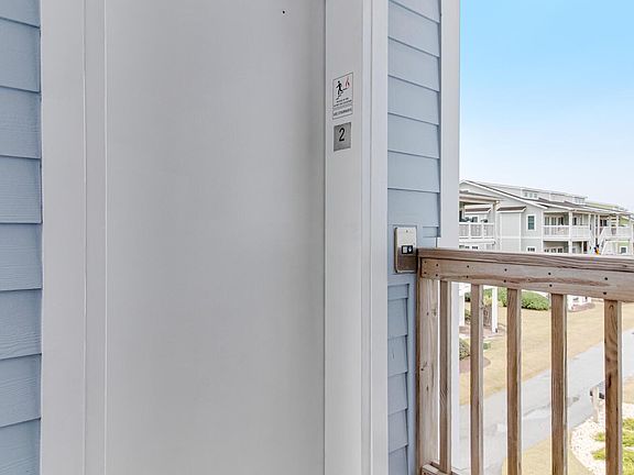 3rd image of 54 Foxfire Ln