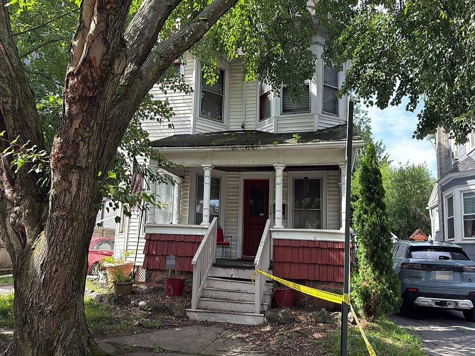 1st image of 42 Elizabeth St