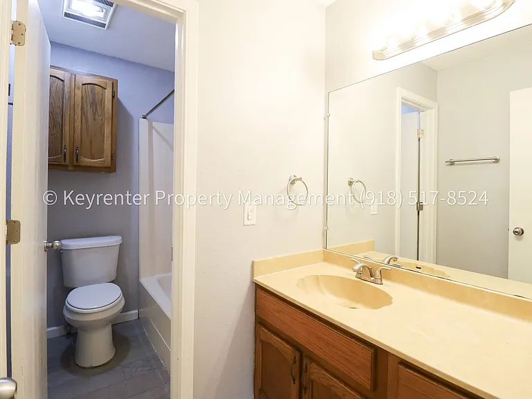 9351 S 89th Ave E — Photo 23