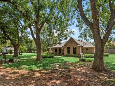 417 N Hamburg St, Bremond, TX, 76629