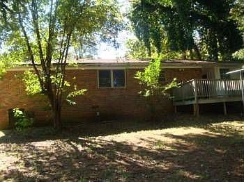 2nd image of 2196 Doris Dr