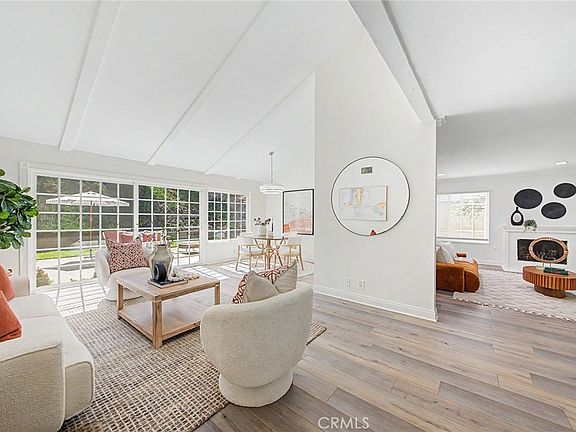 2nd image of 322 Dover Ave