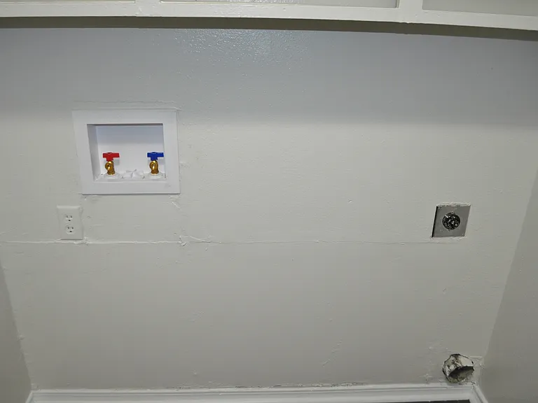 423 Cynisca St #A — Photo 11