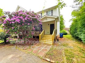 16 Evergreen Ave