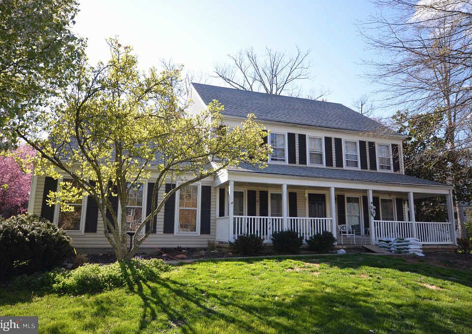 1st image of 2 Crisswell Ct