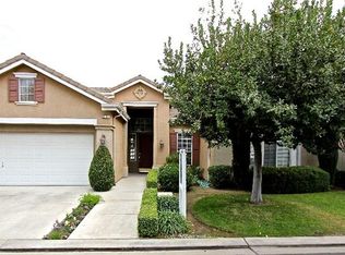 2111 W Via Delfini, Fresno, CA