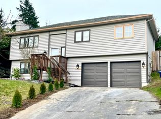 20832 Poplar Way, Lynnwood, WA 98036