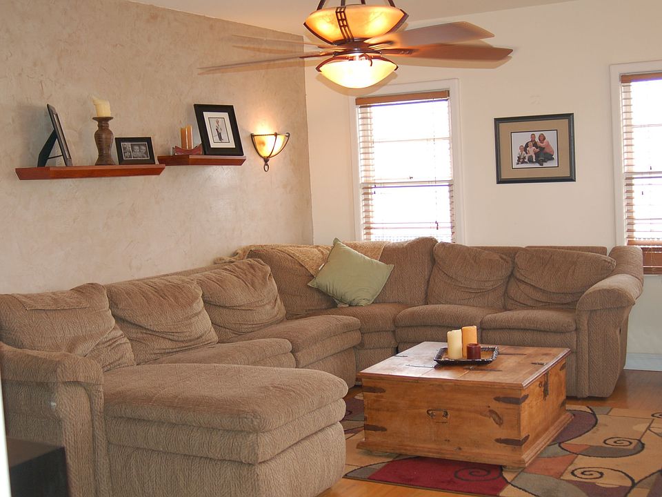 2nd image of 628 Avenue G