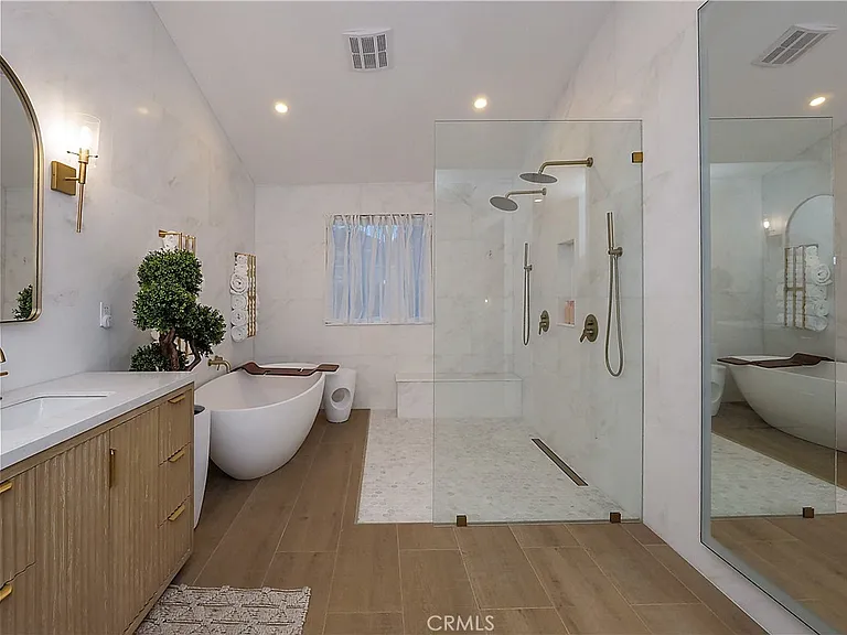 32551 Seacliff Dr — Photo 47