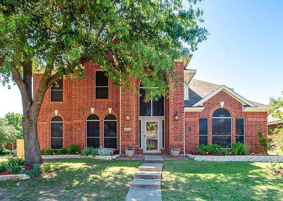 1st image of 3018 Creek Valley Dr