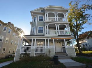 41 Plantation St #1, Worcester, MA 01604
