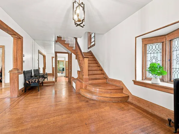 59 W Westview St, Philadelphia, PA 19119