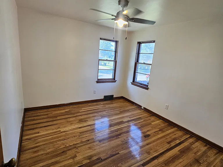 3601 Fillmore St — Photo 9