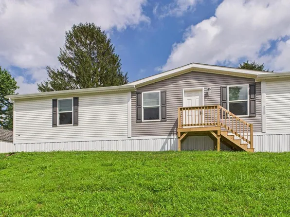 119 Chestnut Hill Dr, York, PA 17408