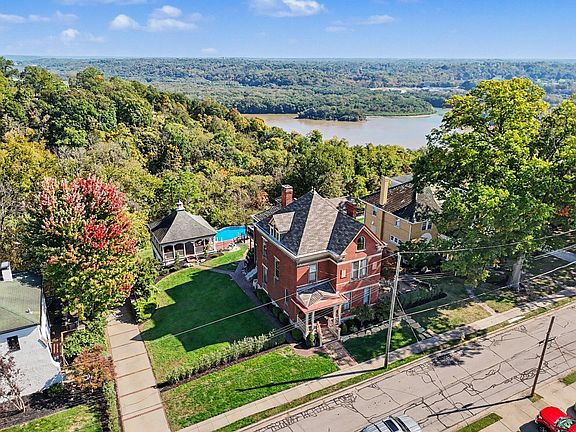 4th image of 119 Manor Ln