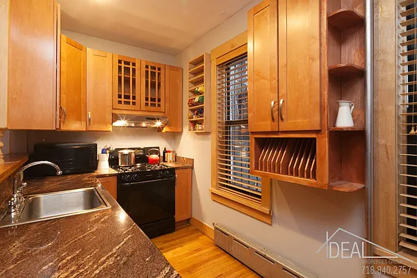 Rented by Ideal Properties Group | media 3