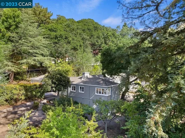 84 La Espiral, Orinda, CA 94563