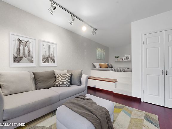 3rd image of 186 W 80th St APT 6M