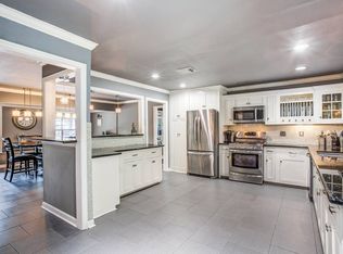 215 E Sunset Rd, San Antonio, TX 78209