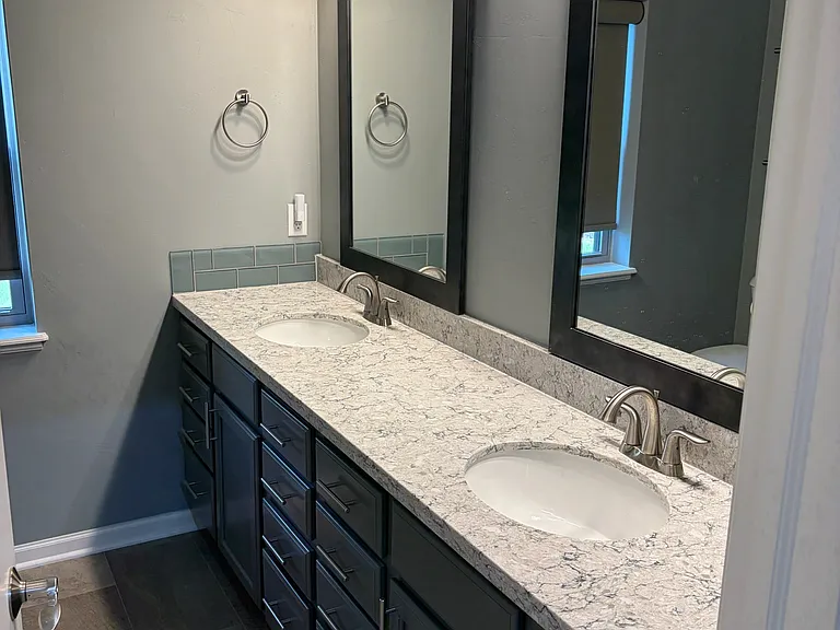 122 N Bedford Rd — Photo 9
