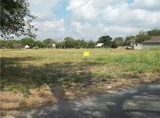 1206 Frink St, Taylor, TX 76574