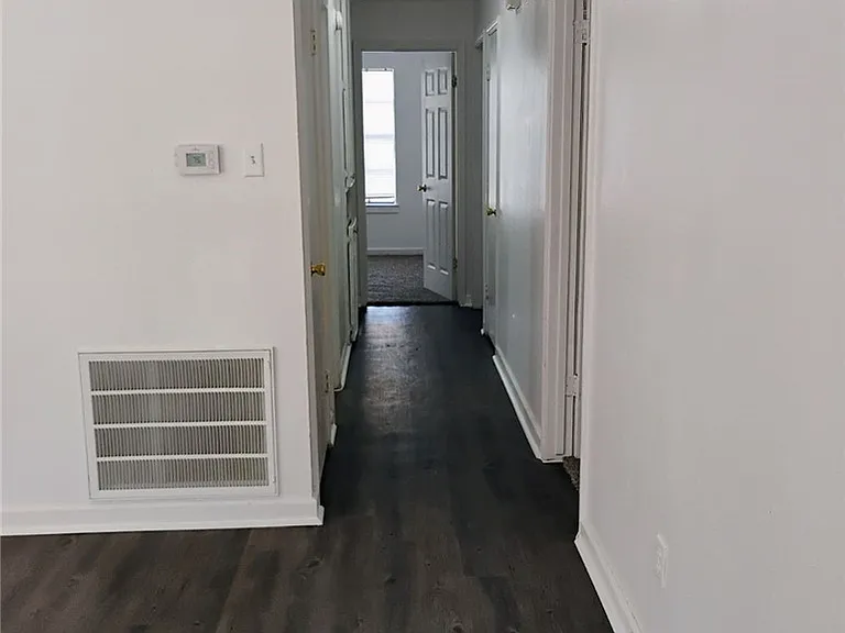 209 Orchard St — Photo 8
