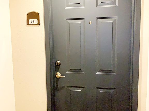 4th image of 3590 Coral Way APT 601