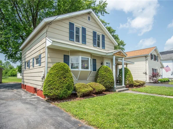 225 Breen Ave, Watertown, NY 13601