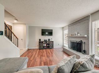 2643 Via Ventura Cir, Carrollton, TX 75006
