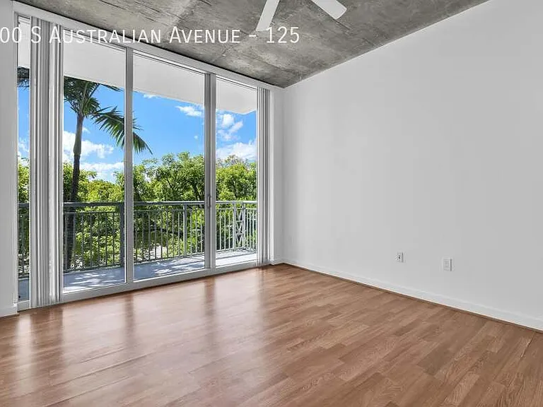300 S Australian Ave #125 — Photo 5