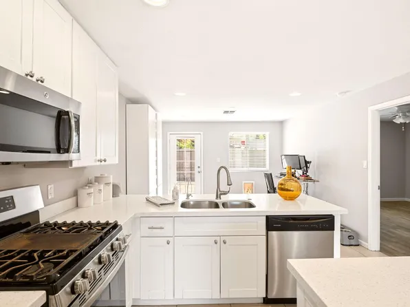 1643 N 22ND Place, Phoenix, AZ 85006