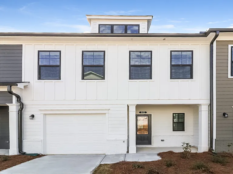 842 Calvin Park Dr — Photo 1
