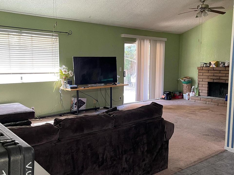 2nd image of 2749 E Norman Dr